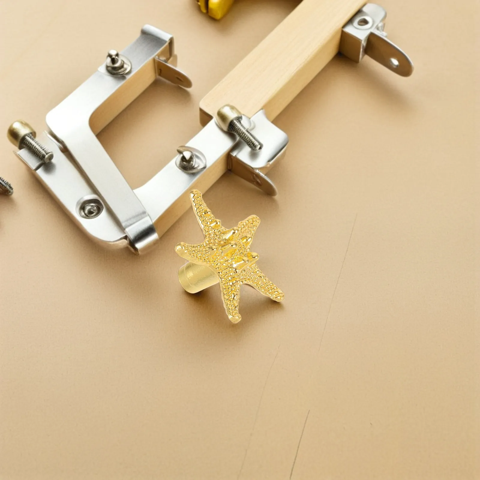 4Pcs Star Furniture Pulls Zinc Alloy Modern Drawer Handles for Dressers Kitchen Cabinets Cabinets Hardware Stylish Home Decor