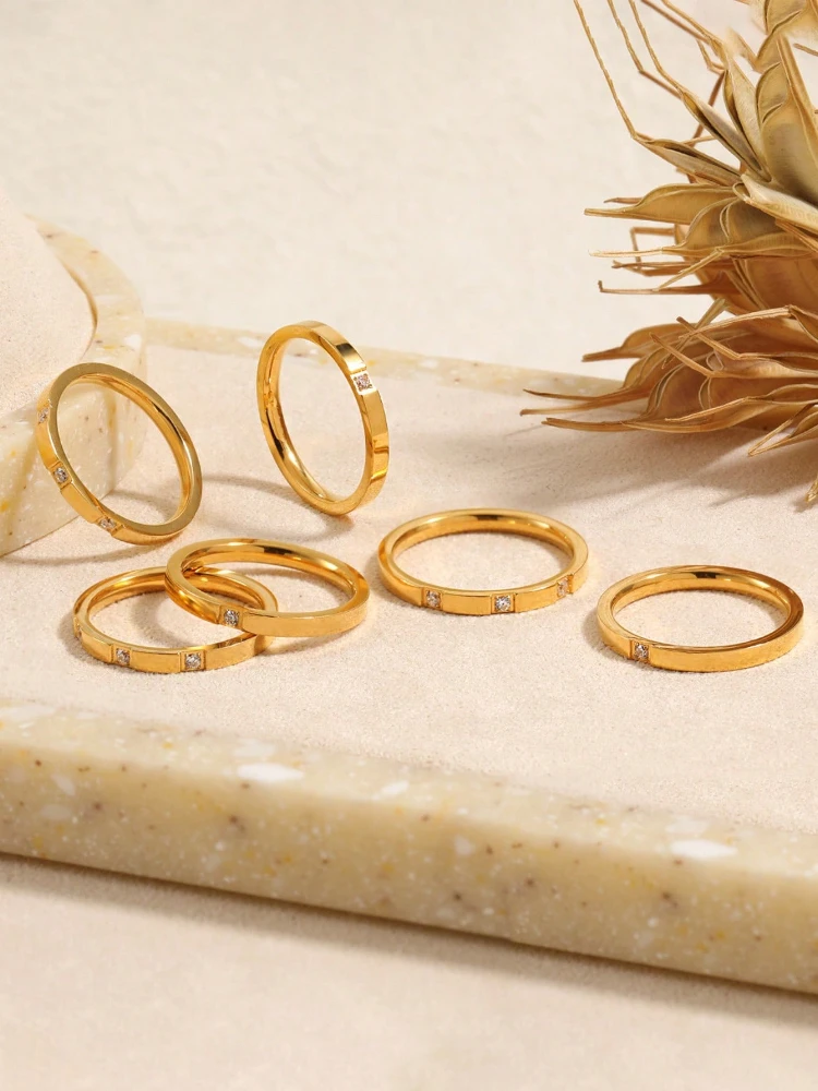 Anello in zircone avanzato con semplicità classica in argento sterling 925 per le donne Abiti quotidiani per la festa nuziale Gioielleria raffinata di alta qualità