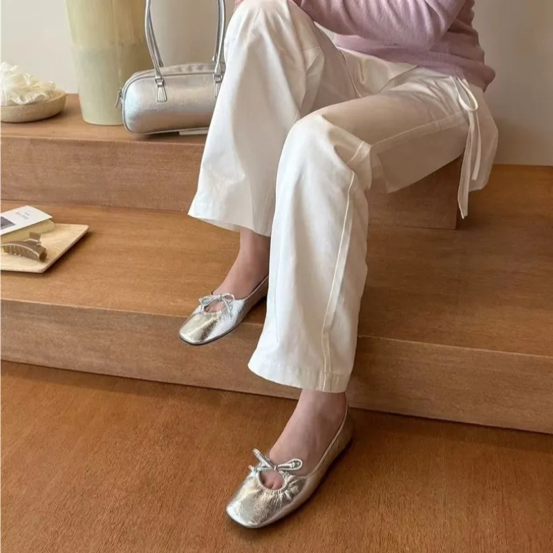 

Fashion Women's Shoes Exquisite Soft Leather Casual Shoes for Woman French Style Shallow Flat Shoe Designer Shoes Zapatos Mujer