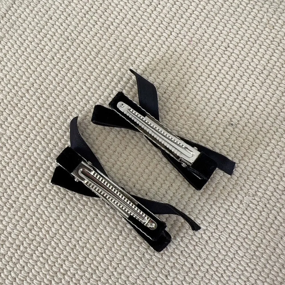 2 Stück Kroean Bunte Samt-Haarspangen mit Schleife für Mädchen, Frauen, Kinder, Vintage-Krabben-Haarklammern als Geschenk, Haaraccessoires – Detail 5