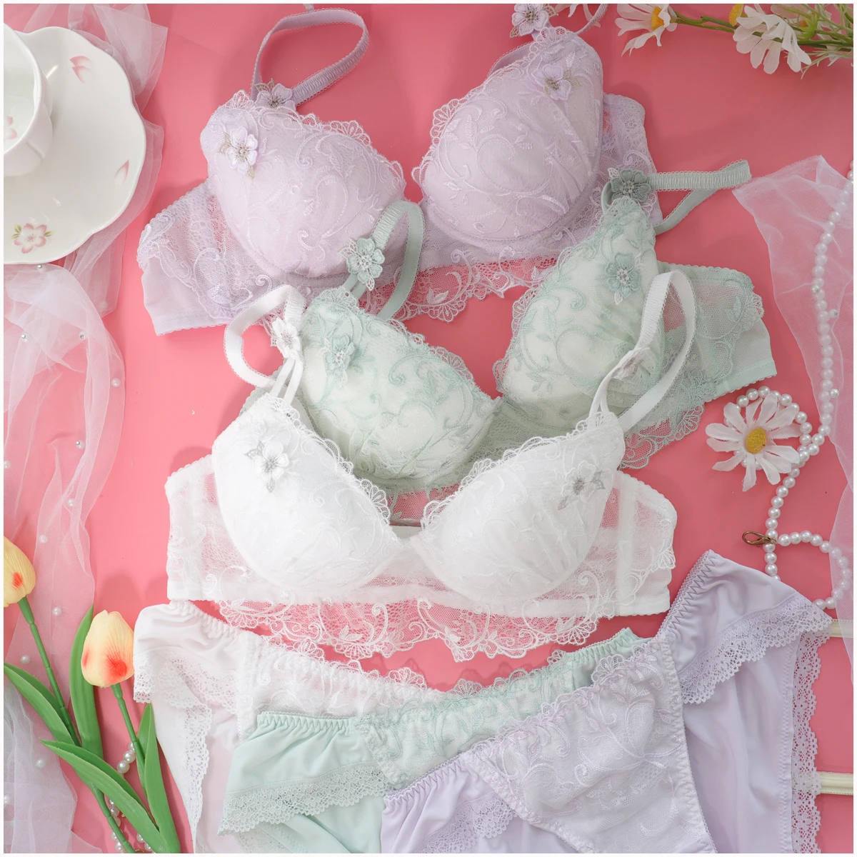 Teenage girls underwear in chicken heart bra mesh embroidery comfortable upholstery gathered sex female bra set