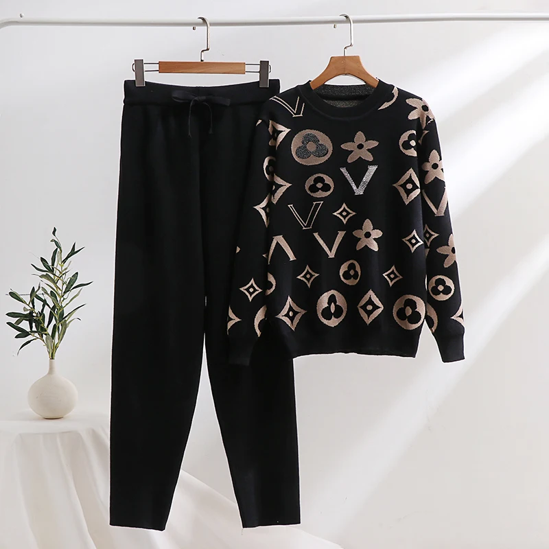 Luxury Brand 2 Piece Tracksuit Set Women Loungewear Elegant Knit Pants Set Black White Winter Knitted Two Piece Set Women 2024