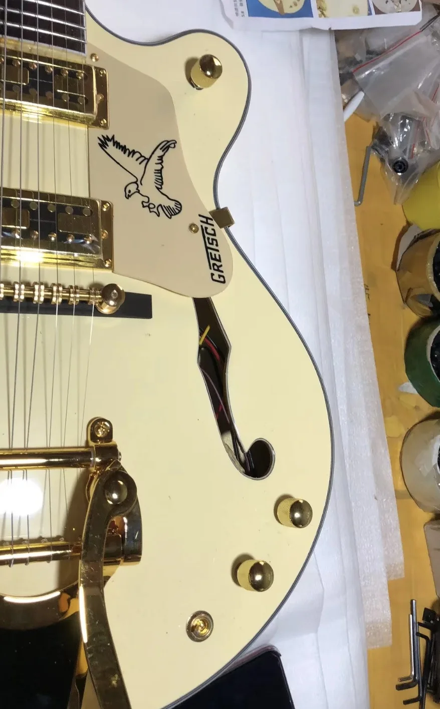 Custom Grets Style Electric Guitar in Cream White and Finish Glossing