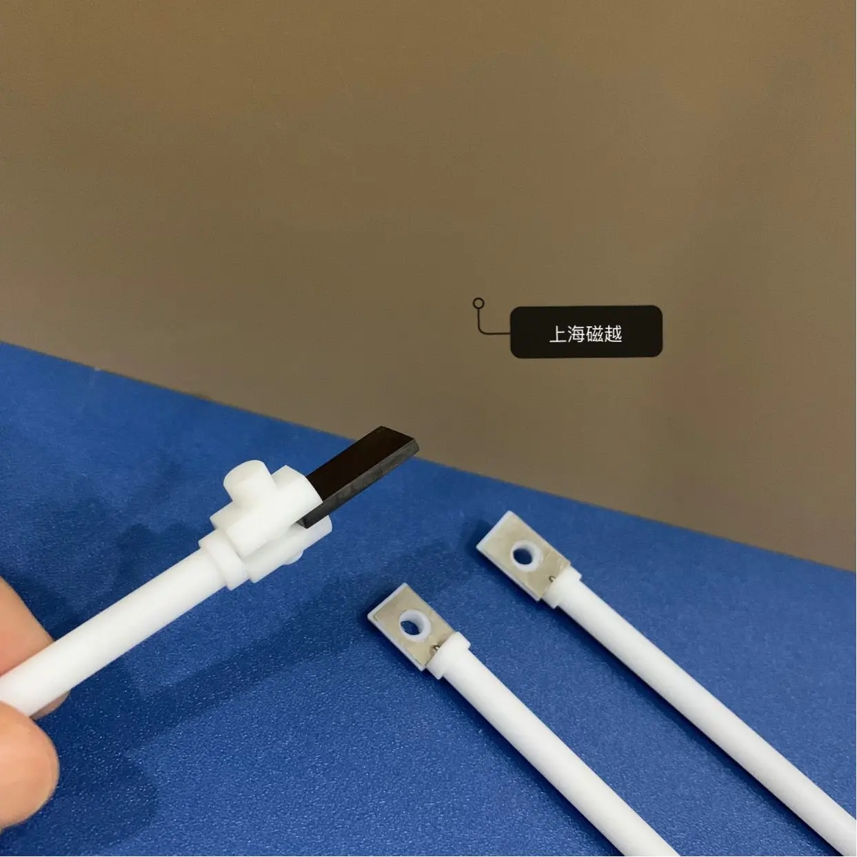 

Customized Platinum Mesh Electrode Pt Wire Ring Column Disc for Photoelectric Experiment