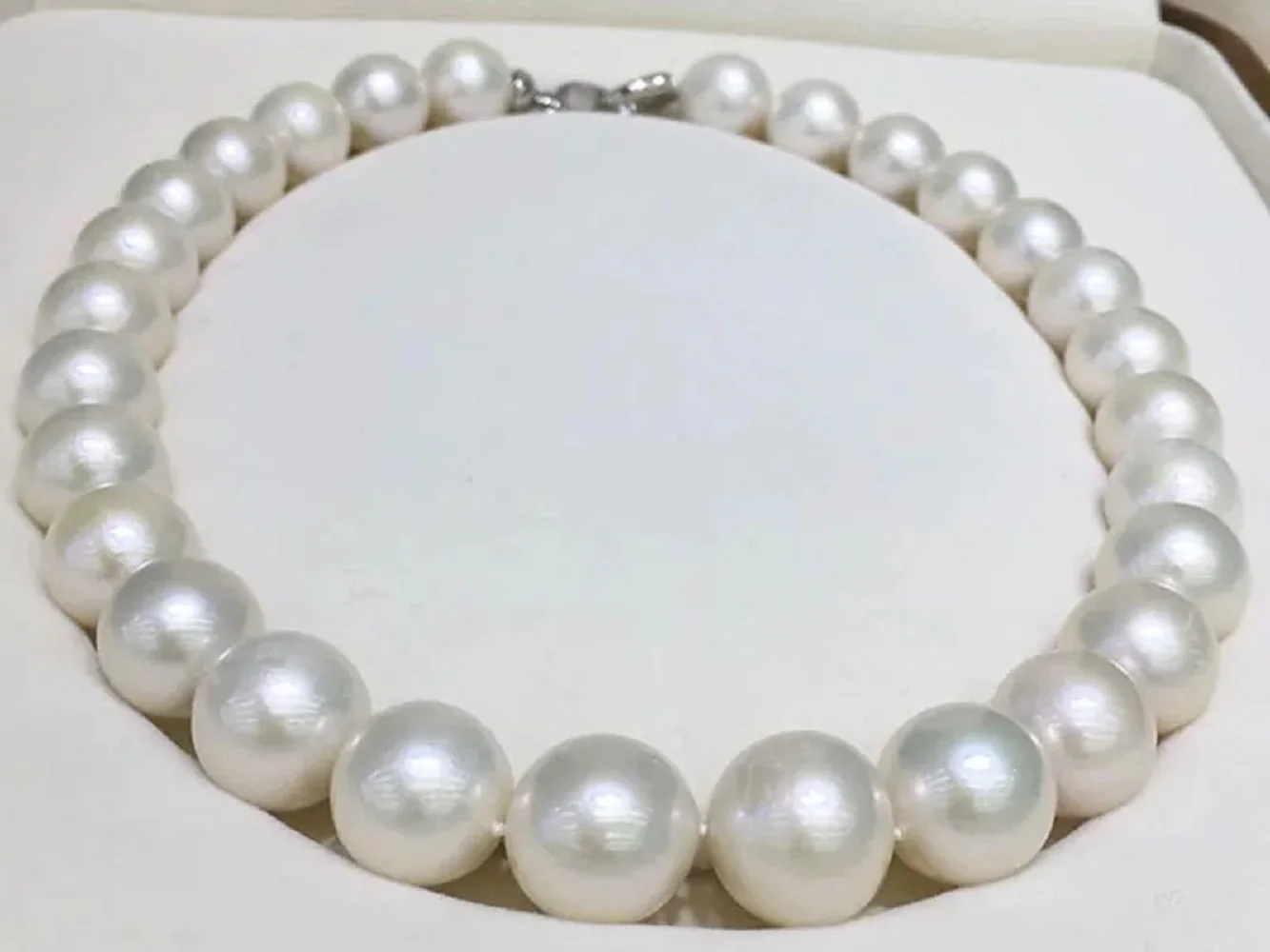 Beautiful Round Pearl AAAA 13-14mm Natural South Sea Pearl Necklace 925S Button+Box and Certificate 16.18.20.22 inch