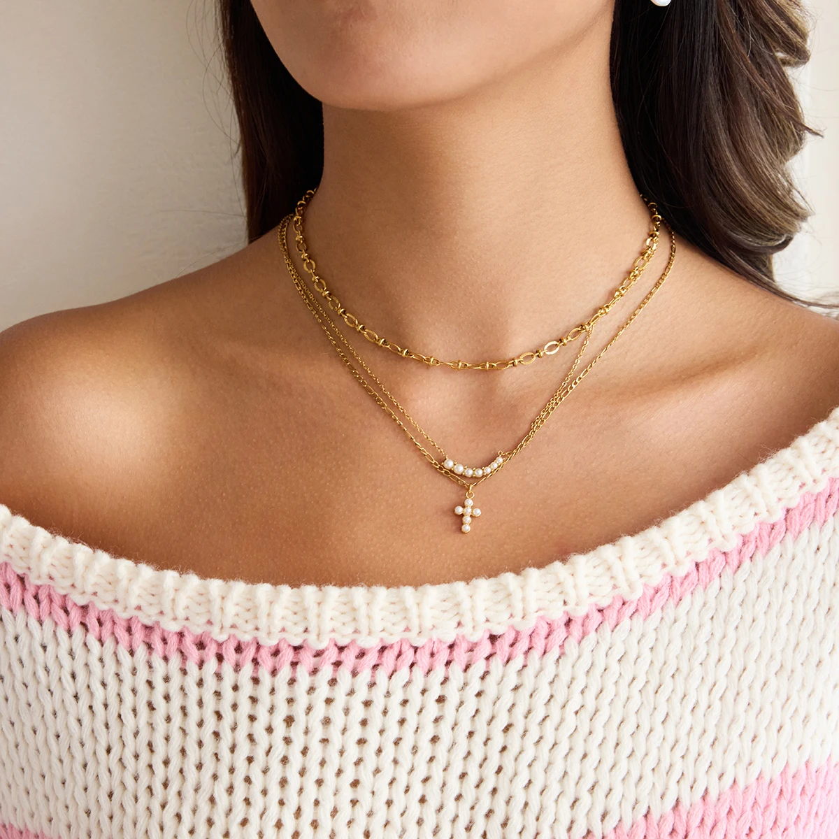Zora Elegant Trendy Glass Pearl Smile-Shape Pendant Necklace Waterproof 18K Gold Color Plated Stainless Steel Women's Jewelry