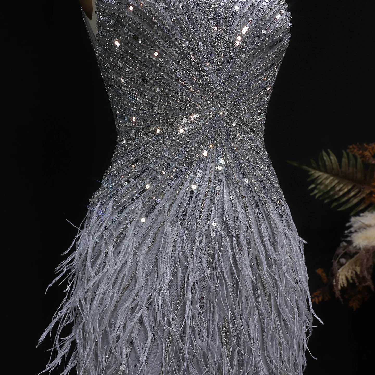 Sharon Said Dubai Luxuriöse Feder-Meerjungfrauenkleider in Silber für Hochzeiten, Blaues Arabisches Abendkleid, Partykleider SS004 Maßanfertigung – Detail 23