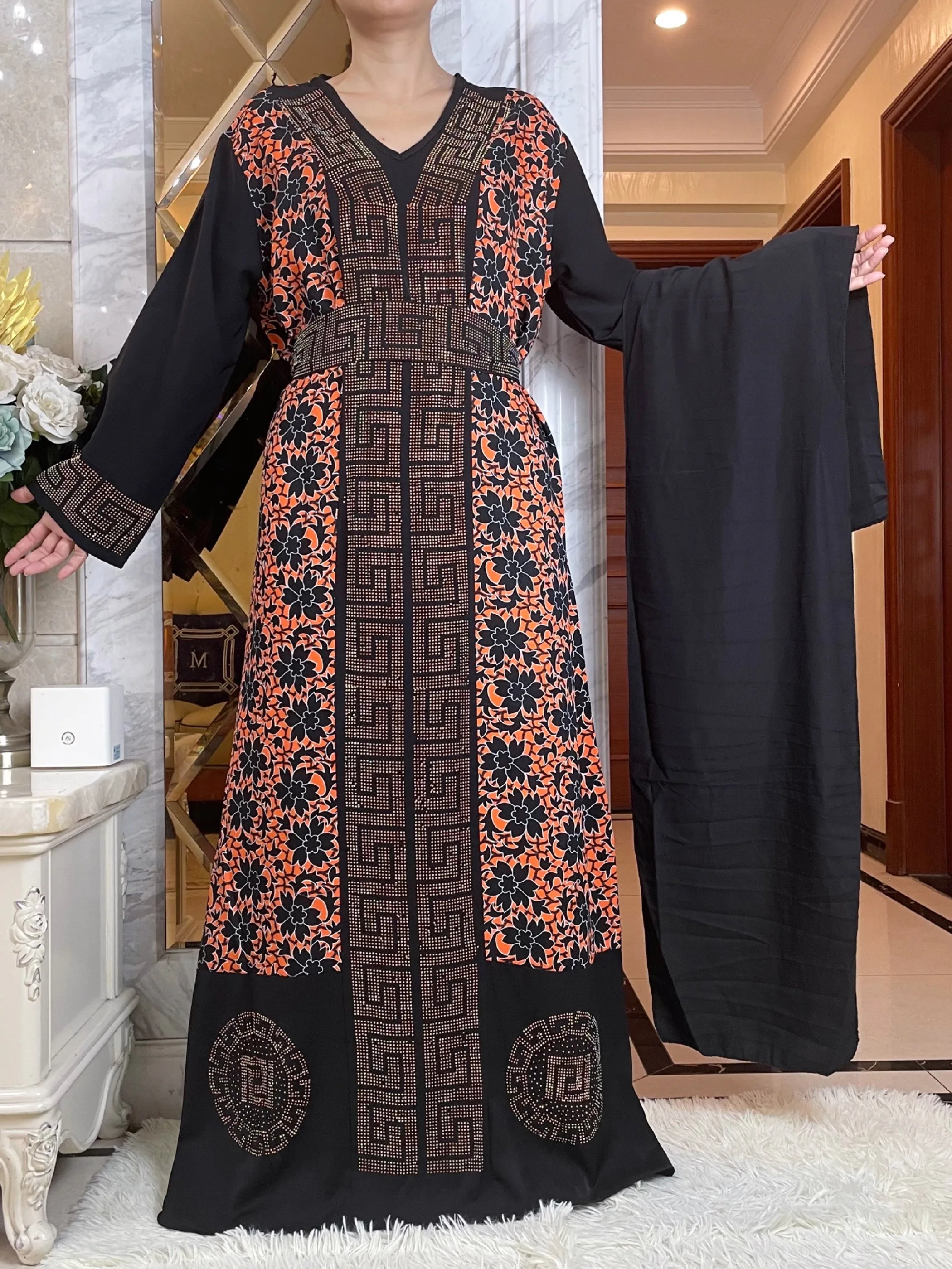 2023 Dubai Muslim Women Long Sleeve Dress With Belt and Scarf  Loose Maxi  Robe Femme Diamond African Comfort Print Floral Abaya