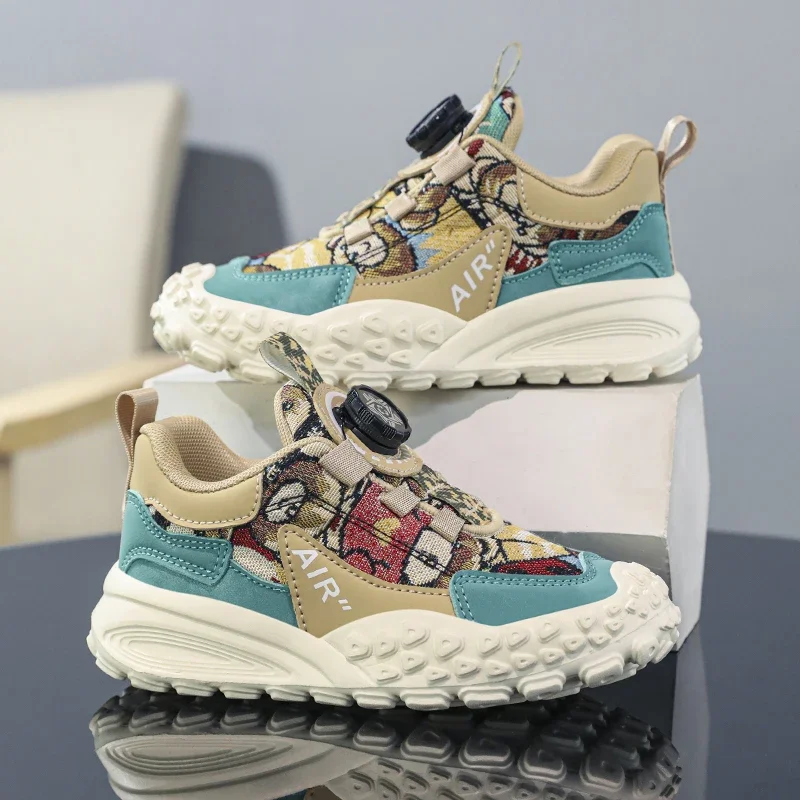 

New canvas non-slip sports shoes students breathable shock absorbent boys shoes Springback rotary button running shoes