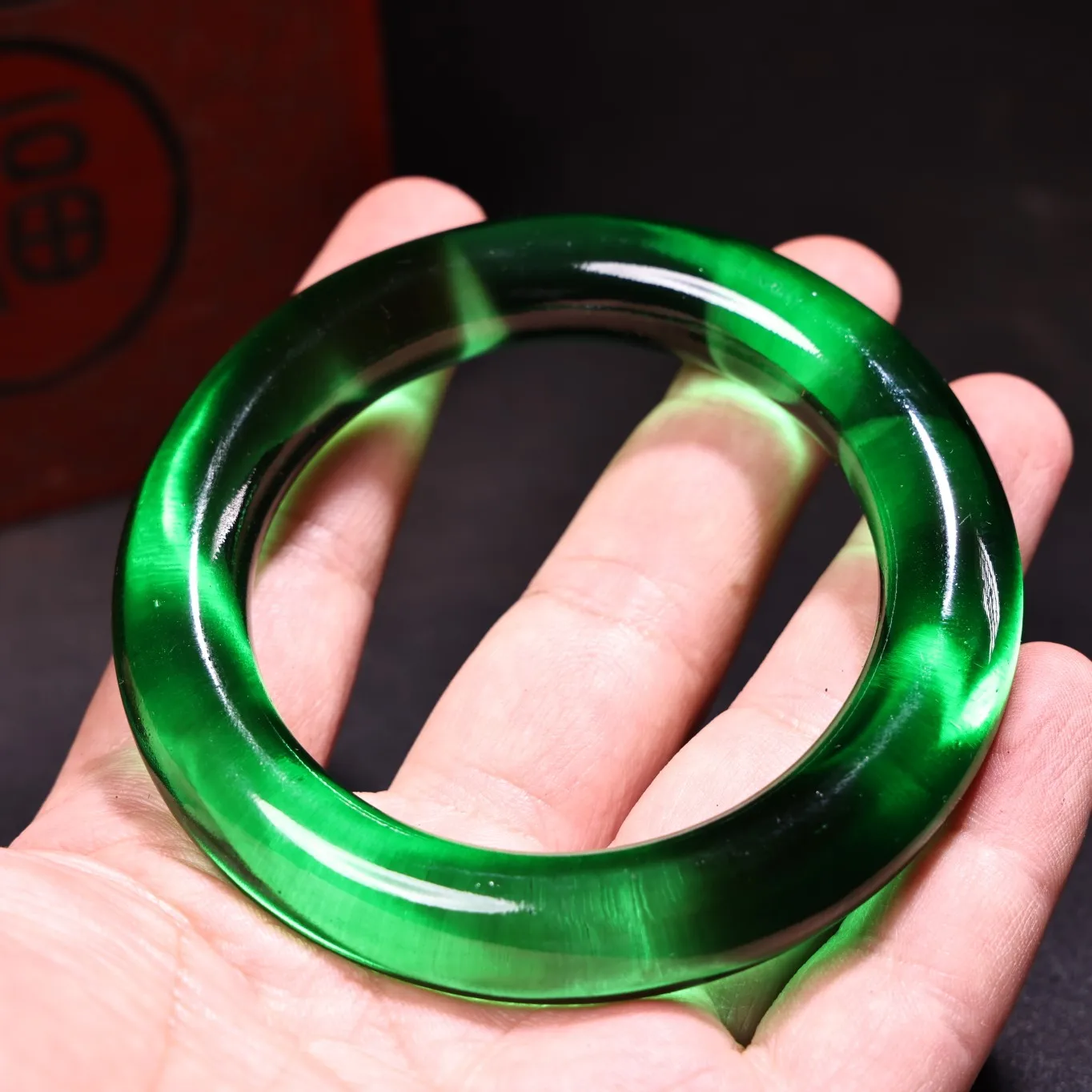 티베트 신전 컬렉션 올드 보석 녹색 옥 조각 팔찌 목걸이 펜던트 부적 상자 세트, 타운 하우스, 2 인치