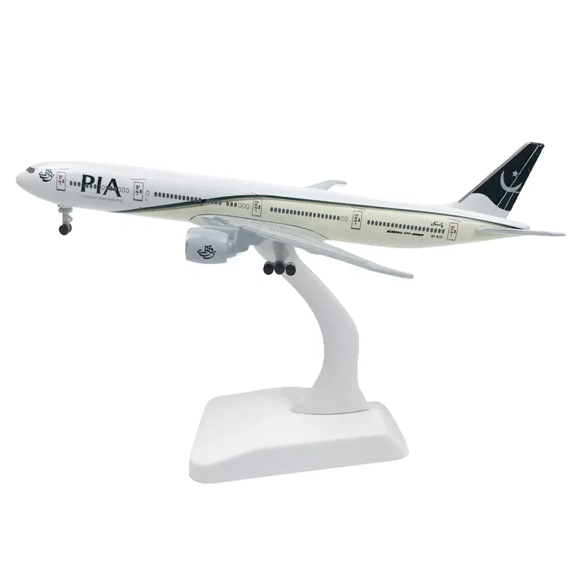 Hot Kids 1:200 20cm Alloy Toy B777 PIA Scale Model Material Children Airline Diecast Airplane Toy Decor That Accessories Home