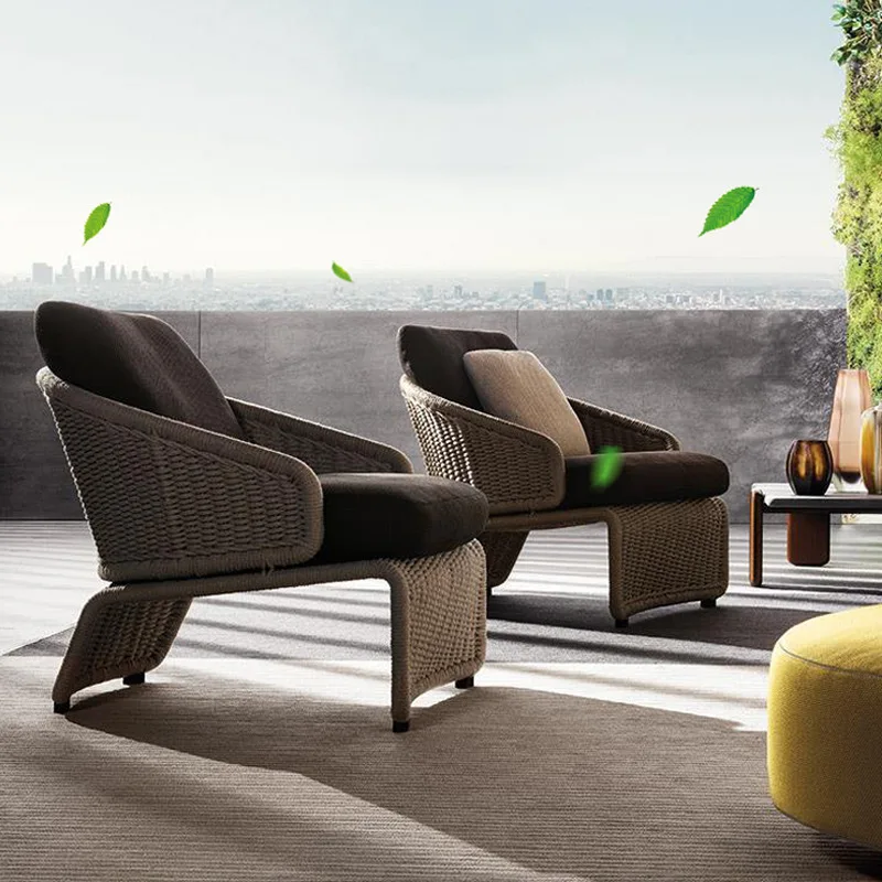 Rattanstuhl, kleines Sofa, Gartenmöbel, Innenhof, Garten, Terrasse, Design, Innenwohnzimmer