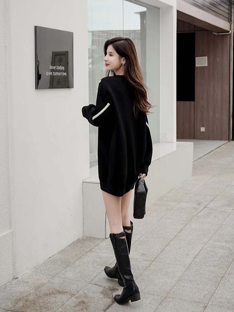 Female Top Long Black Round Neck Women\'s Sweatshirts Bow Pullovers Cotton 2025 Trend Coat Korean Fashion 90s Vintage Outerwears