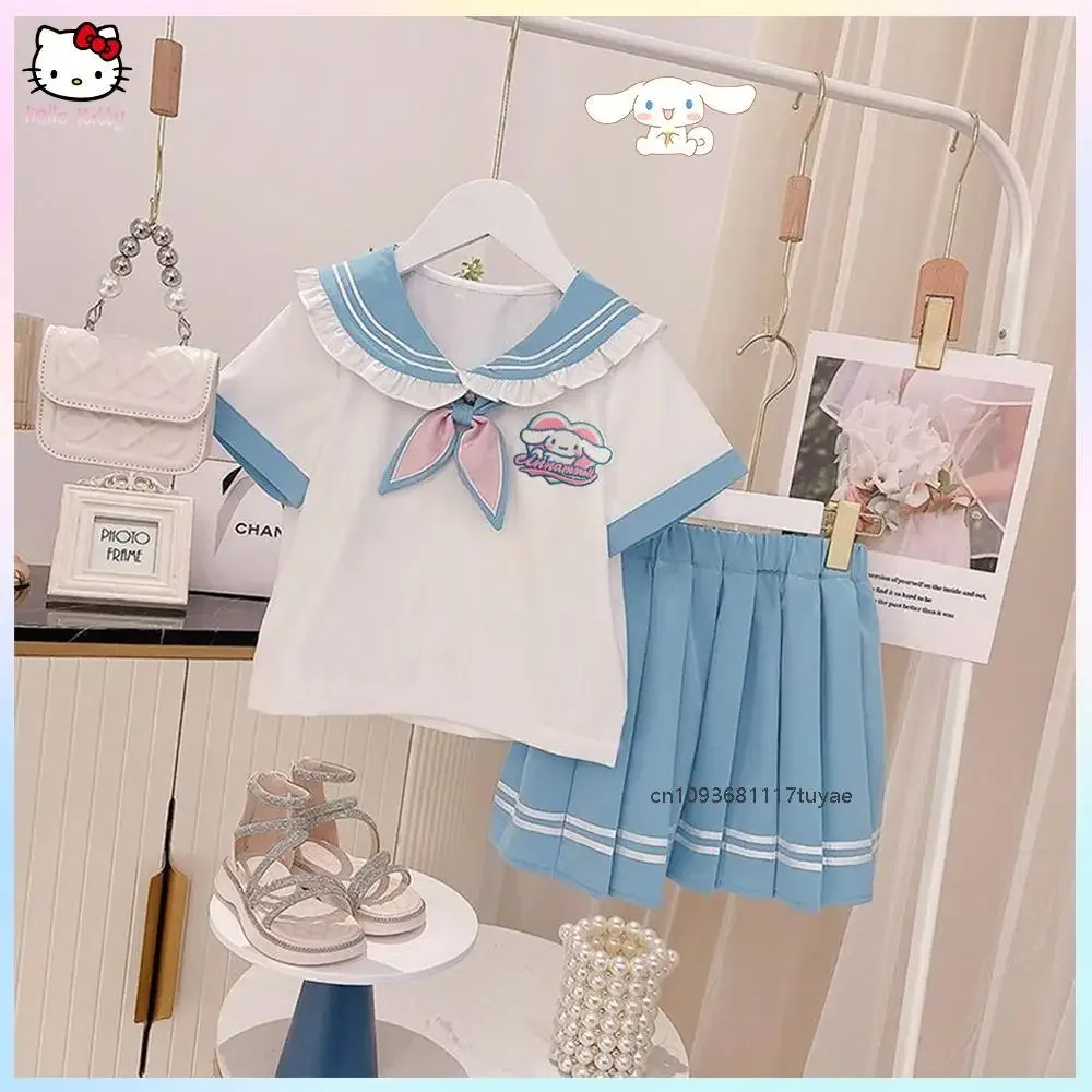 

Комплект с плиссированной юбкой для девочек в стиле Cinnamoroll: аниме-костюм Sanrio Y2K с воротником-стойкой, короткими рукавами и короткими юбками в стиле Kawaii для колледжа