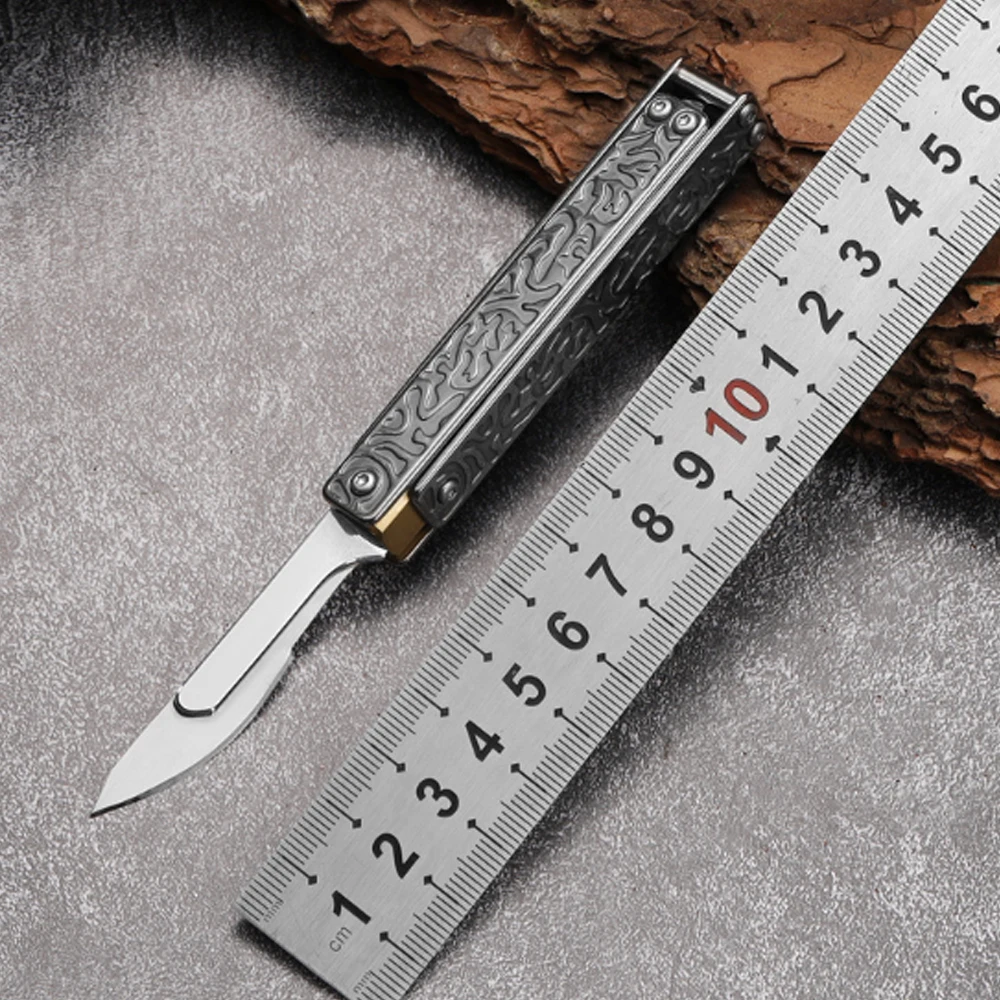 Mini Stainless Steel Surgical Knife Handle with Carved Patterns, Rotatable Outdoor Camping EDC Unboxing Surgical Knife