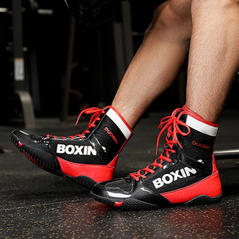 Nuevos zapatos de boxeo profesionales, zapatillas de boxeo de lujo para hombres, zapatos de boxeo de lucha para mujeres y niños, lucha ligera para exteriores