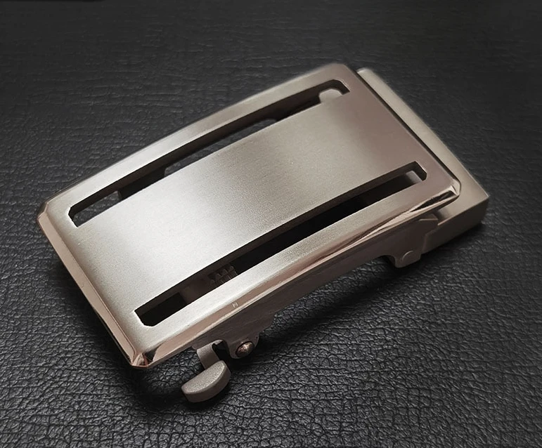 Ultra-Lightweight TA1 Pure Titanium Toothless Automatic Belt Buckle Non-Allergic, Non-Rusting, High Elasticity Men Belt Buckle