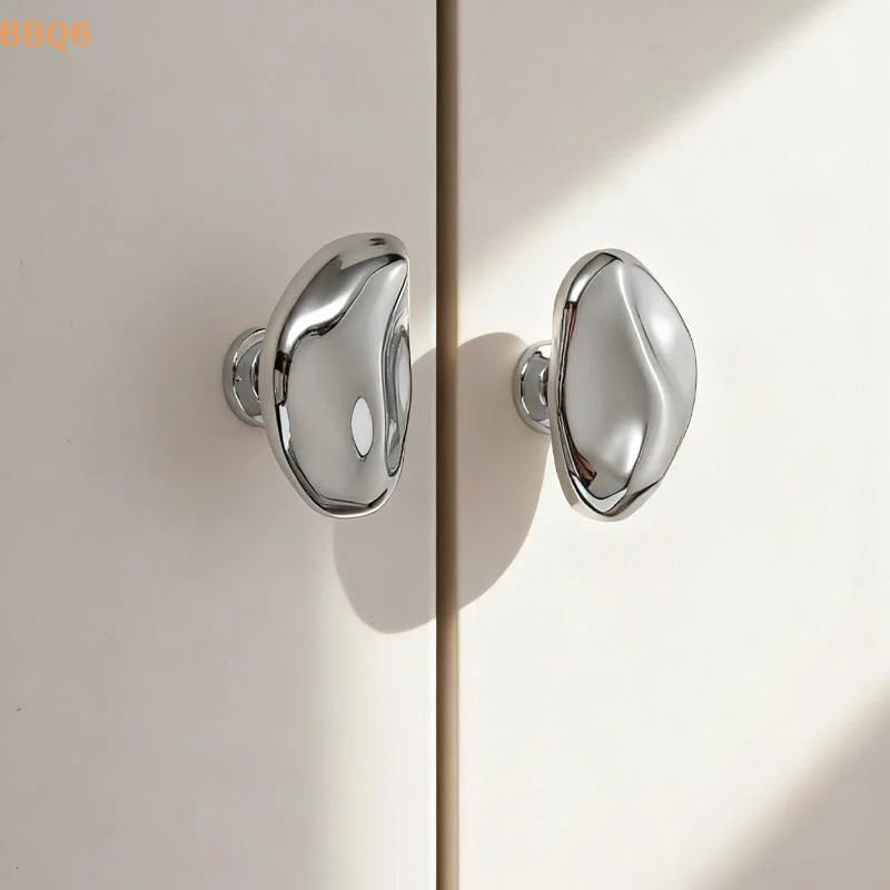 *1Pcs Simple Wardrobe Door Drawer Cabinet Bright Silver Handle New Chinese Furniture Single Hole Small Handle