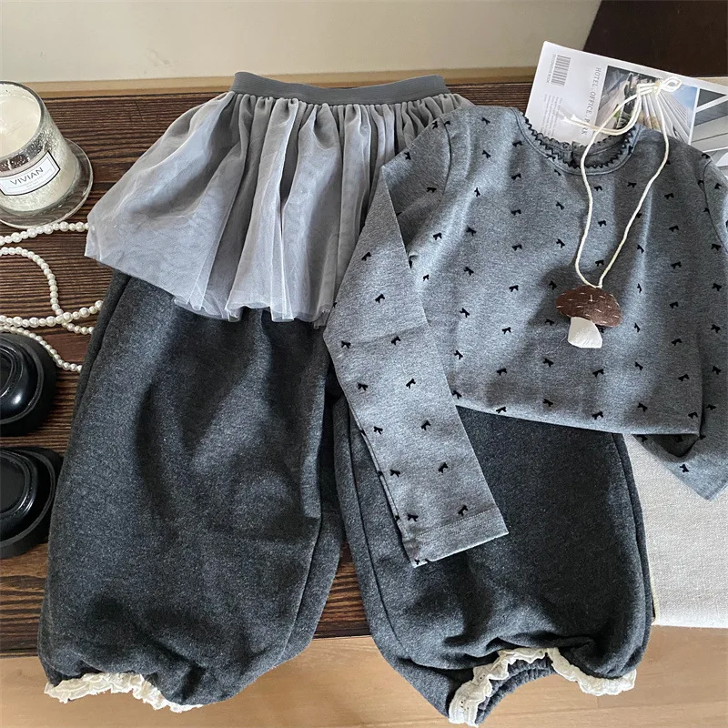

Children's Clothing2025New Autumn Girls' Bowknot Base Shirt Puff Skirt Curtain Lace Sweatpants Three-Piece Set