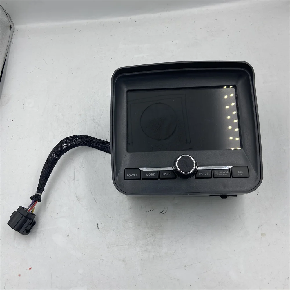 중국산 고품질 디스플레이 21Q6-30500, R220-9 굴삭기용 건설기계 부품, 프로그램 포함 재고 있음