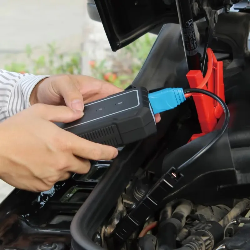 1200A Peak Current Jump Starter 12V 12000mAh Capacity Booster
