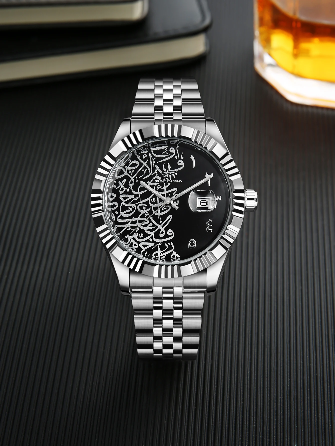 Мужские часы с арабскими цифра – обзор и цена Cartier Watch Santos