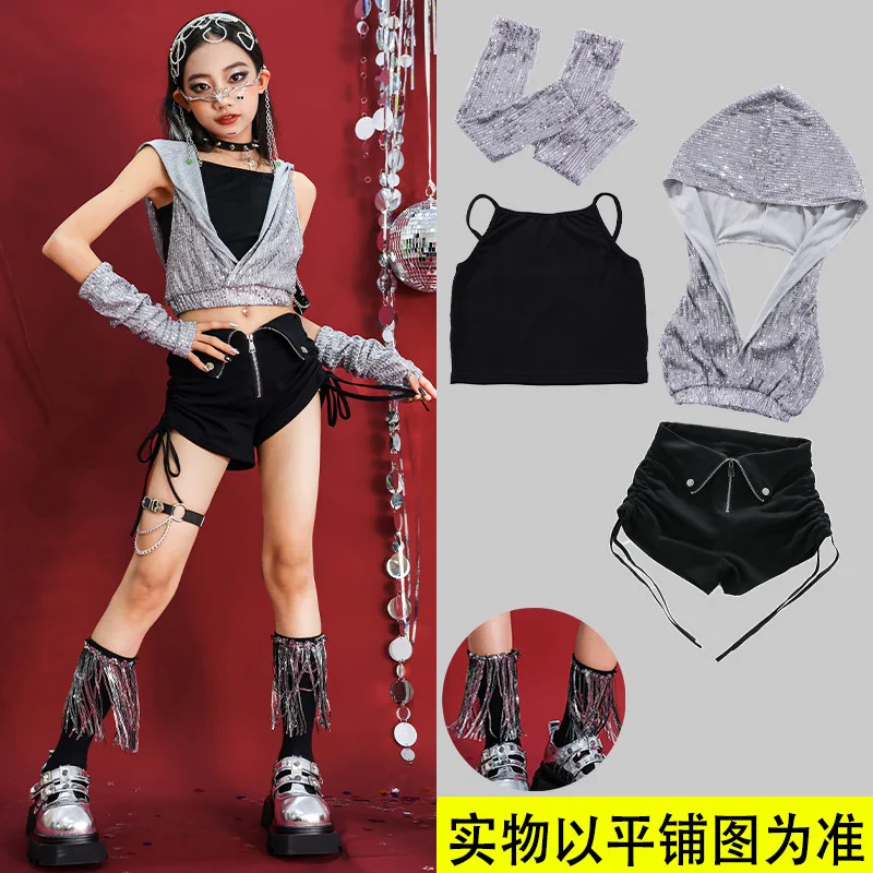 

Костюм для джазового танца для девочек, Kpop, танцевальный костюм для сценического шоу, толстовка без рукавов с блестками, черные шорты, танцевальная одежда для концертных выступлений