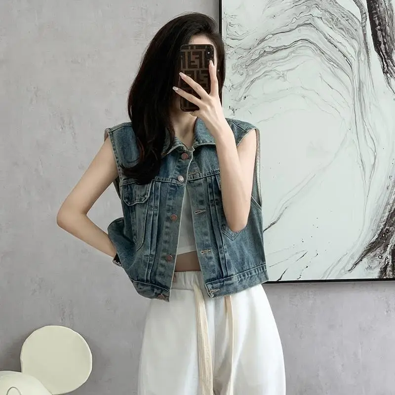 

Retro Denim Jacket Women New Summer Fashionable Temperament Layered Sleeveless Camisole Vest Small Stature Short Top