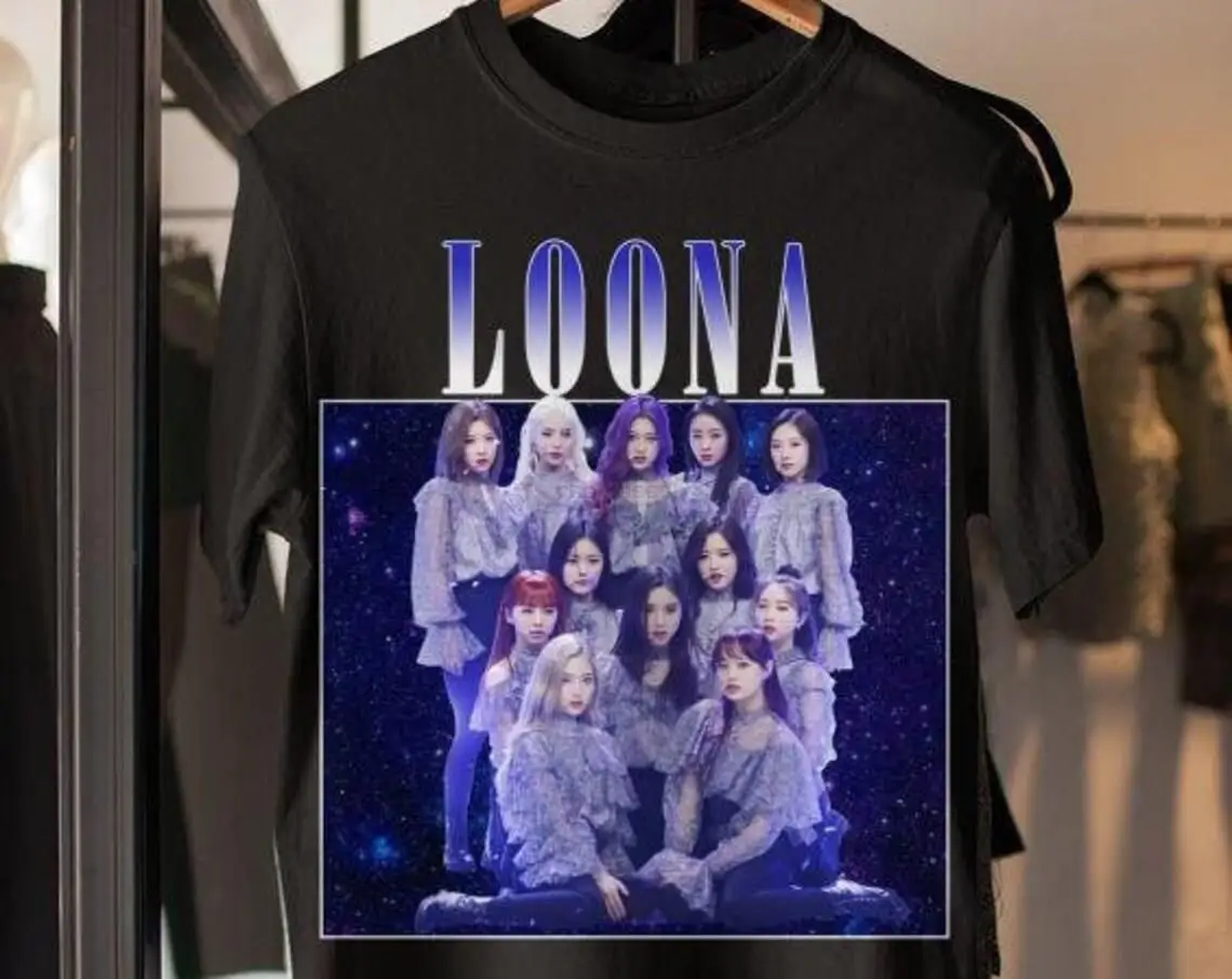 LOONA Vintage Classic Unisex T-Shirt loona kpop jinsoul choerry chuu yeojin heejin hyunjin haseul vivi olivia hye