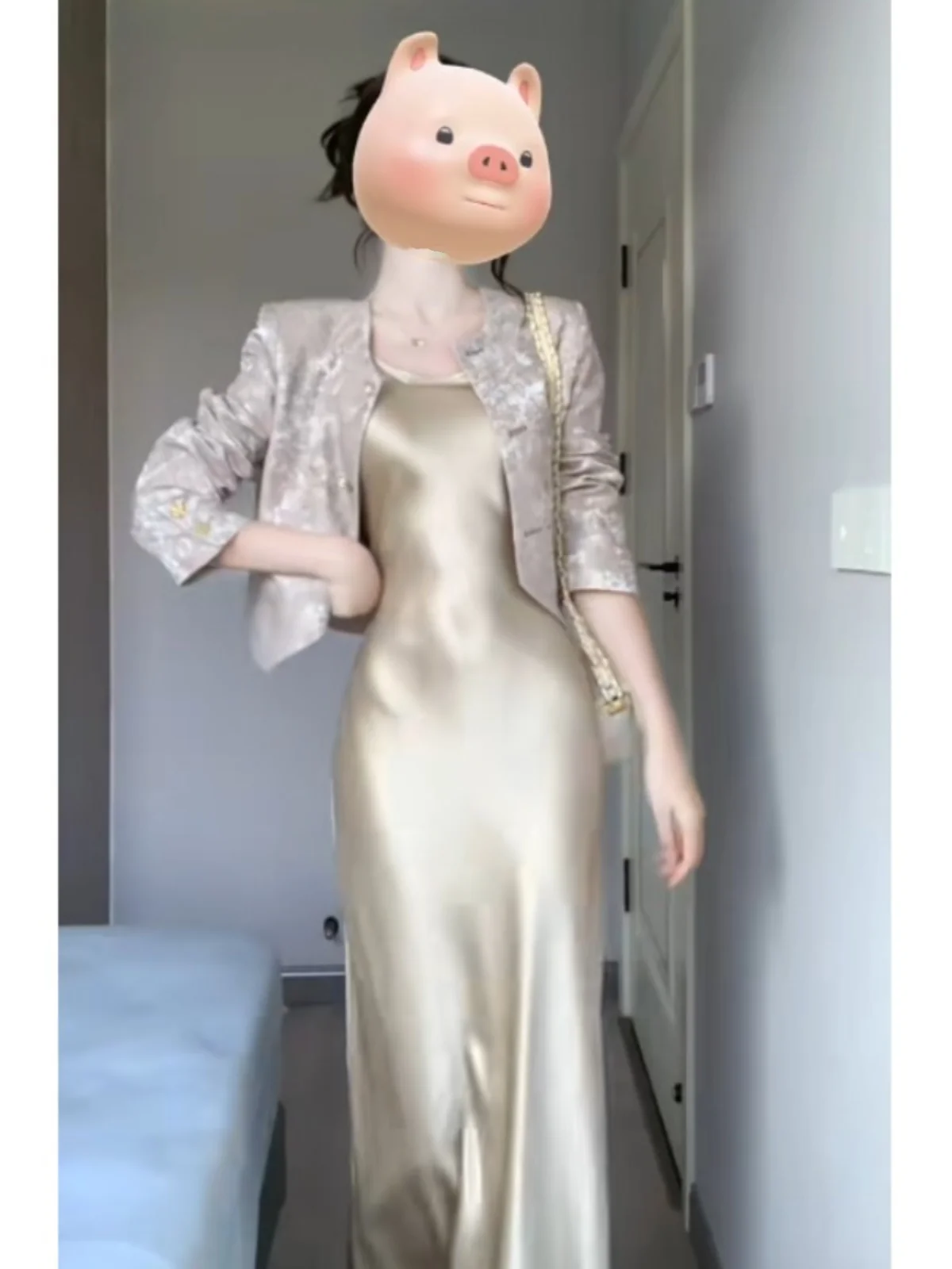 Chic Acetato Raso Jaet And Dr Set Vintage Sle Or Sve Long Dr Comodo Fit Autunno Faion Ensemble da donna