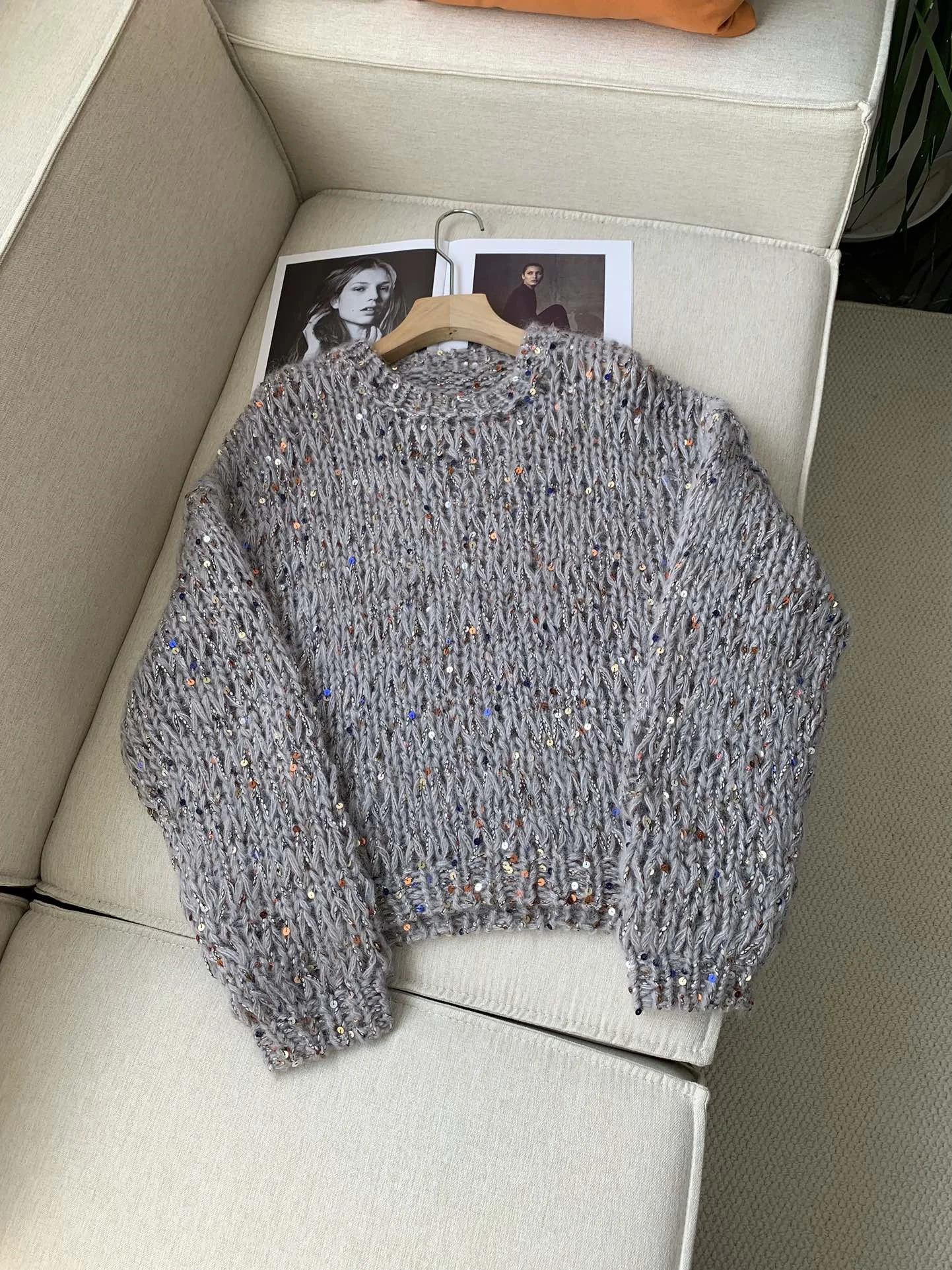 

Sequins Women Grey Sweater Autumn Winter Vintage Female Knitwear Tops Round Neck Long Sleeve Mohair and Wool Blend Knit Pullover