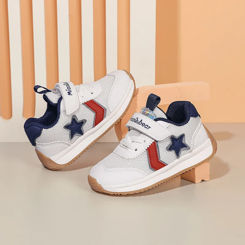 New Autumn Minimalist Low Cut Childrens Sports Shoes Lightweight Durable Running Shoes Comfortable and Supportive Casual Shoes