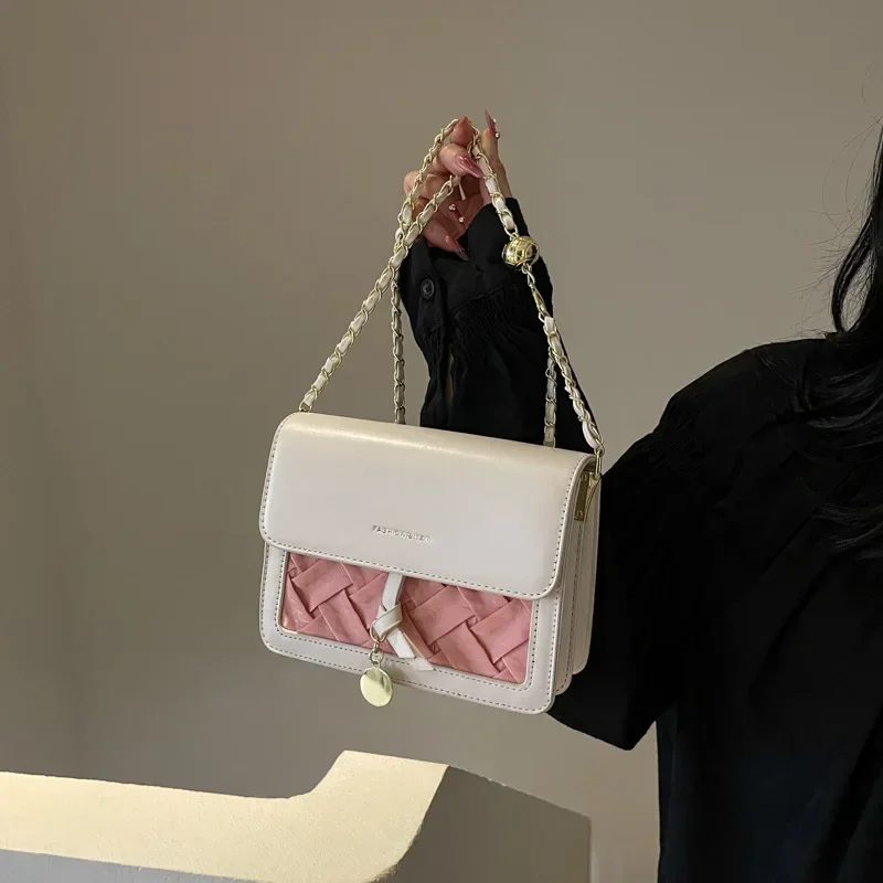 

Popular Personality Casual Retro Women's Bag Spring New Fashion Niche Design All Crossbody Bag Fashion Chain Small Square Bag