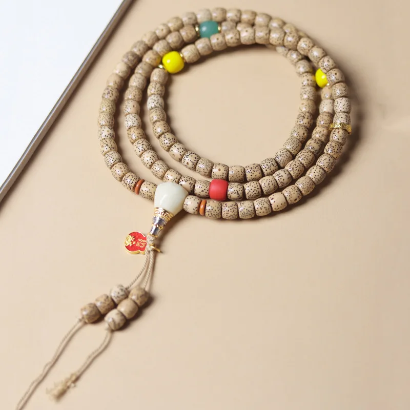 

Chicken Fat Yellow Moon Bodhi Old Shape 7X8 Men And Women Buddha Beads Wooden Bracelet