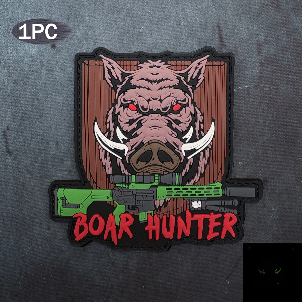 A Wild Boar Pvc Patch Tactical Vest/Strap Badge Sticker Patch Pvc, with Glow-In-The-Dark Effect, Hook-And-Loop Backing Morale Patch Backpack Patch Clothing Patch Soft Rubber