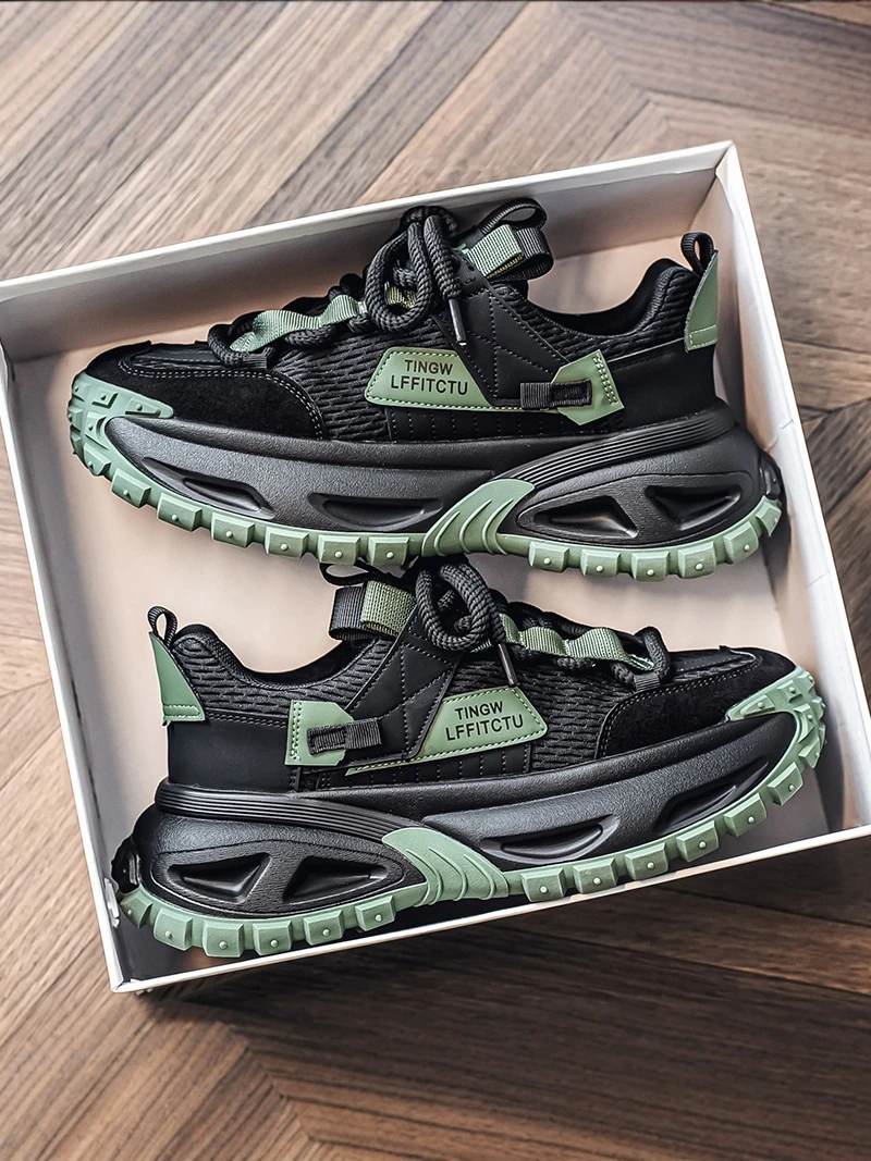 Men's Summer 2026 New Casual Mesh Tire Thick Bottom Sports Shoes Teenagers Heightening Dad Trendy Shoes Comfortable Breathable