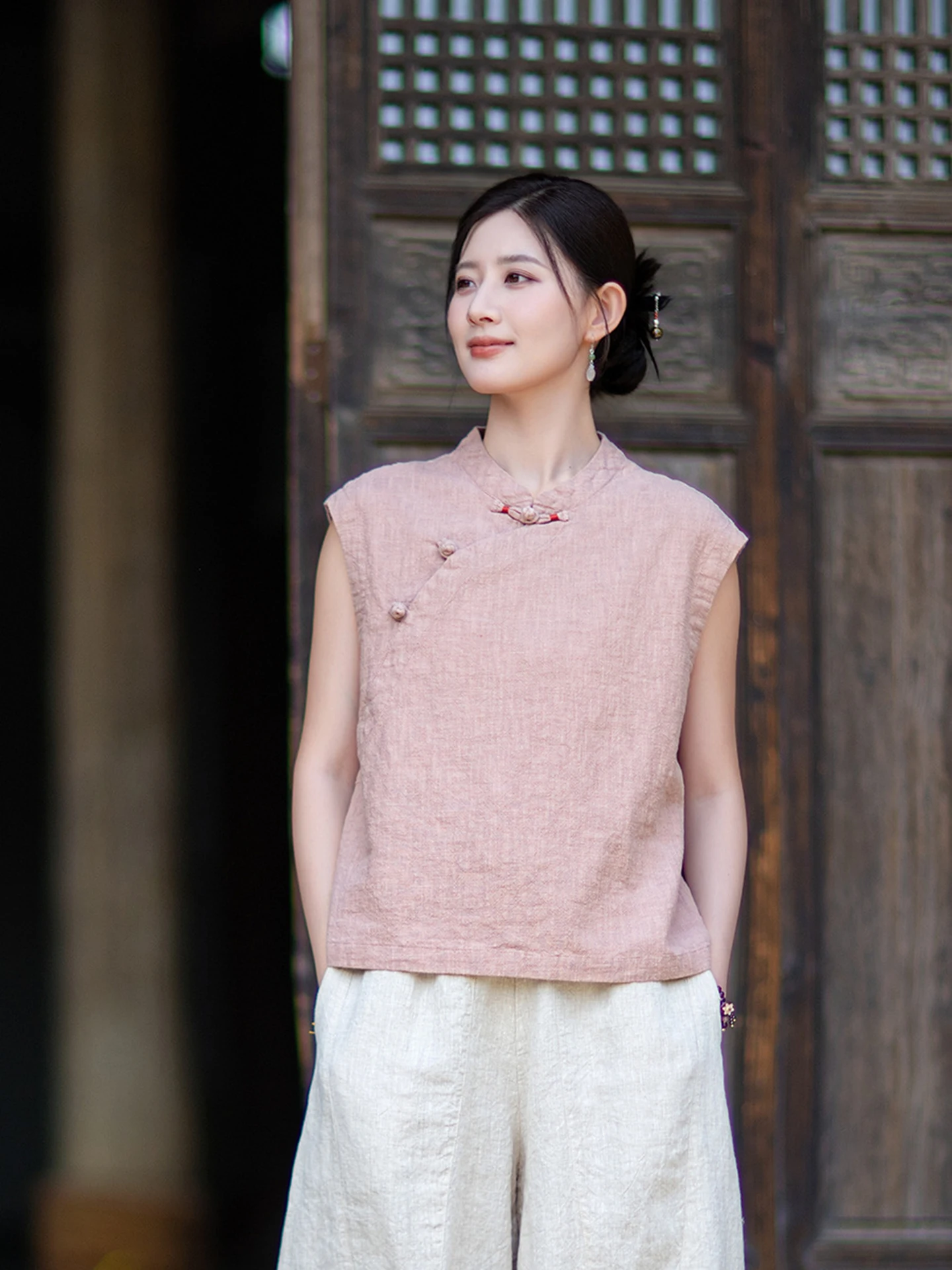 New Chinese Style Women's Cotton Linen Sleeveless Top Slanting Button Retro Tea Costume T-Shirt Loose Fit Artistic Style Summ...