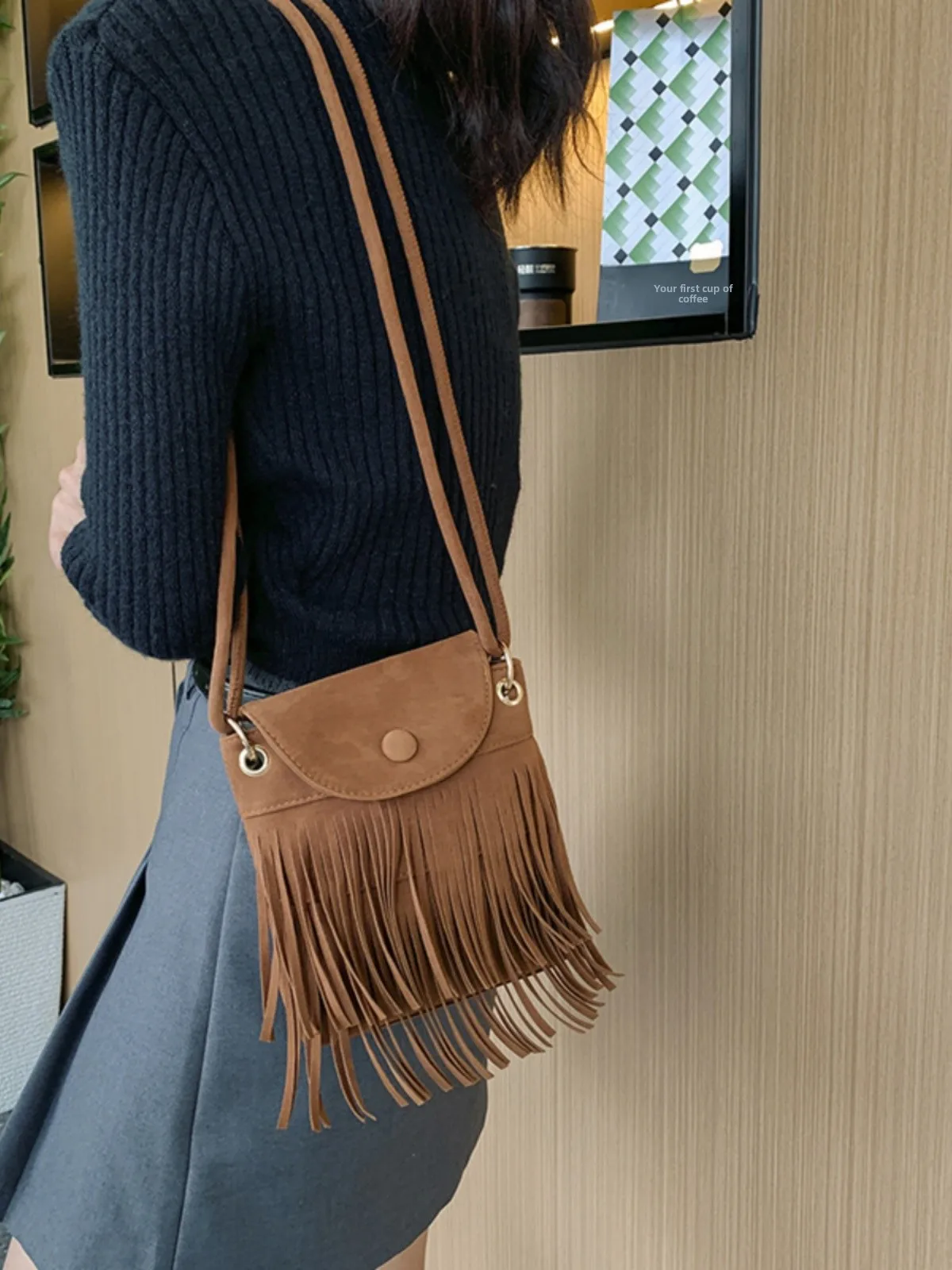Bohemian Style  Shoulder Bag Suede Matte Finish Phone Purse Tassel Detail Retro Soft PU Leather Casual Crossbody Bag
