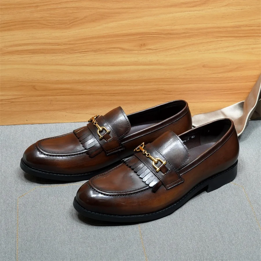 حذاء بدون كعب مصنوع يدويًا من الجلد الطبيعي مزين بشراشيب رسمي للمكتب والزفاف والأعمال غير الرسمية وتواريخ العمل اليومي