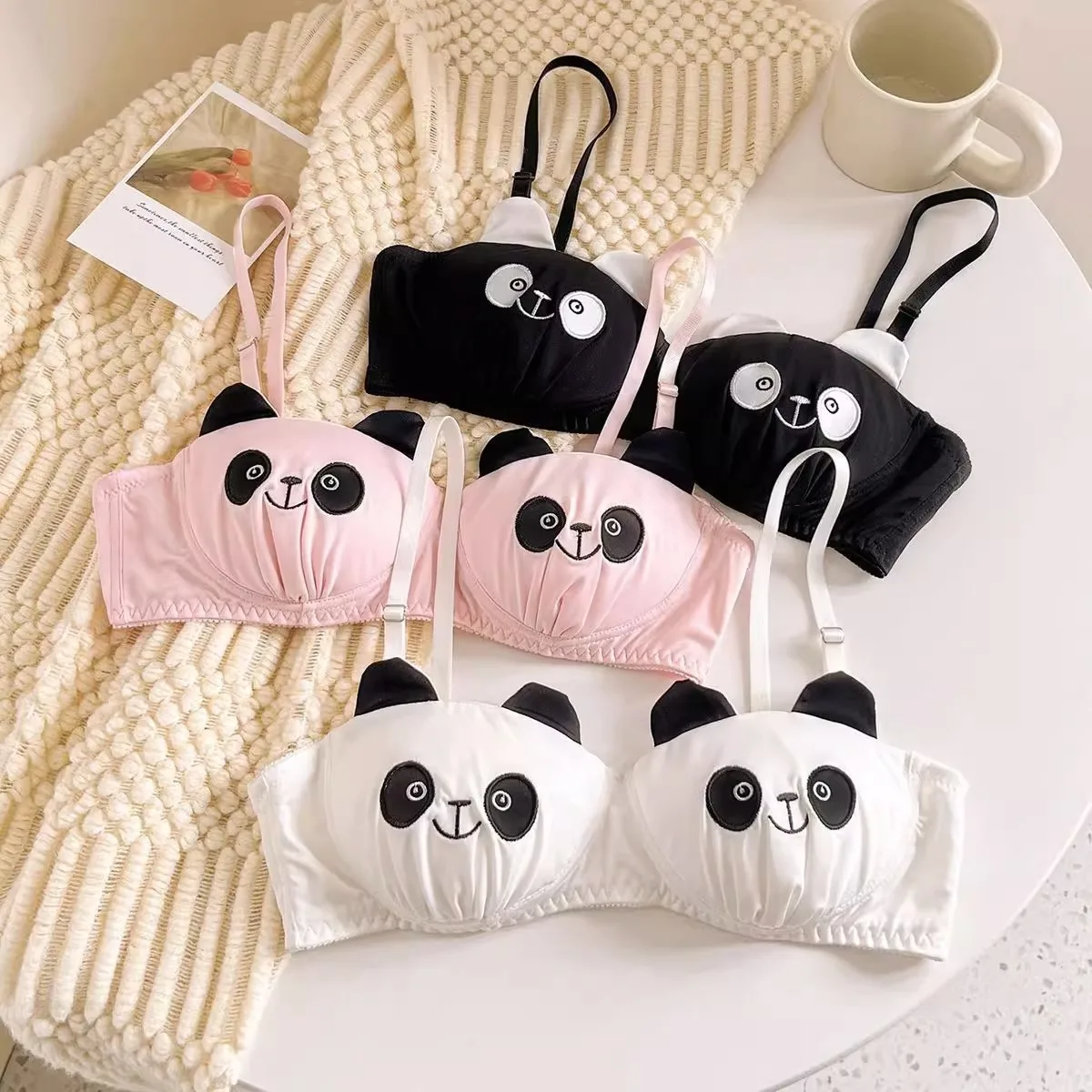 Teenage girl underwear set Japanese cute bra female cartoon panda sweet small chest without steel ring student bralette