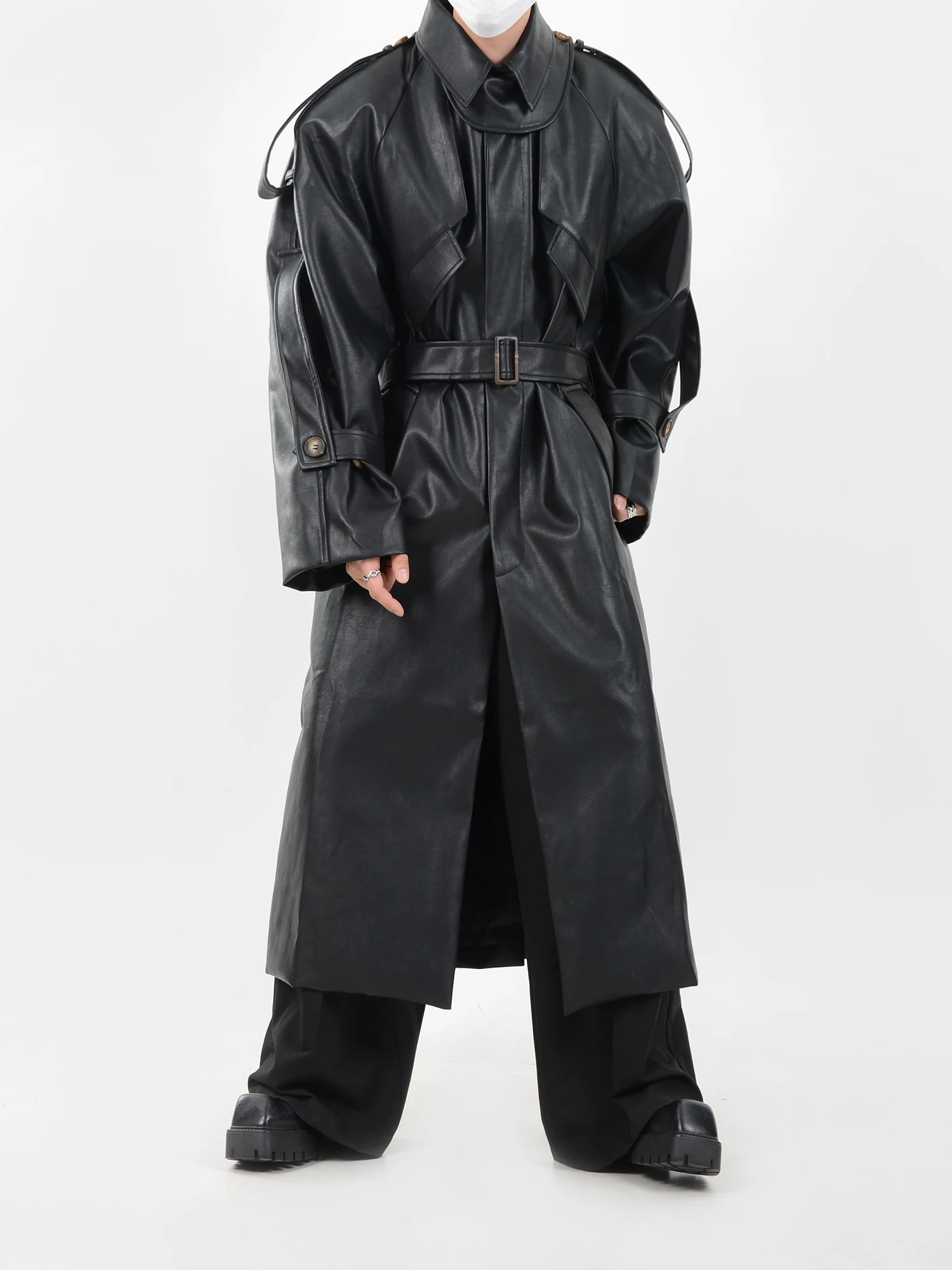 

Dark Avant-Garde Style Clothes Deconstructive Shoulder Pad Silhouette PU Parka Coat Long Over The Knee Coat