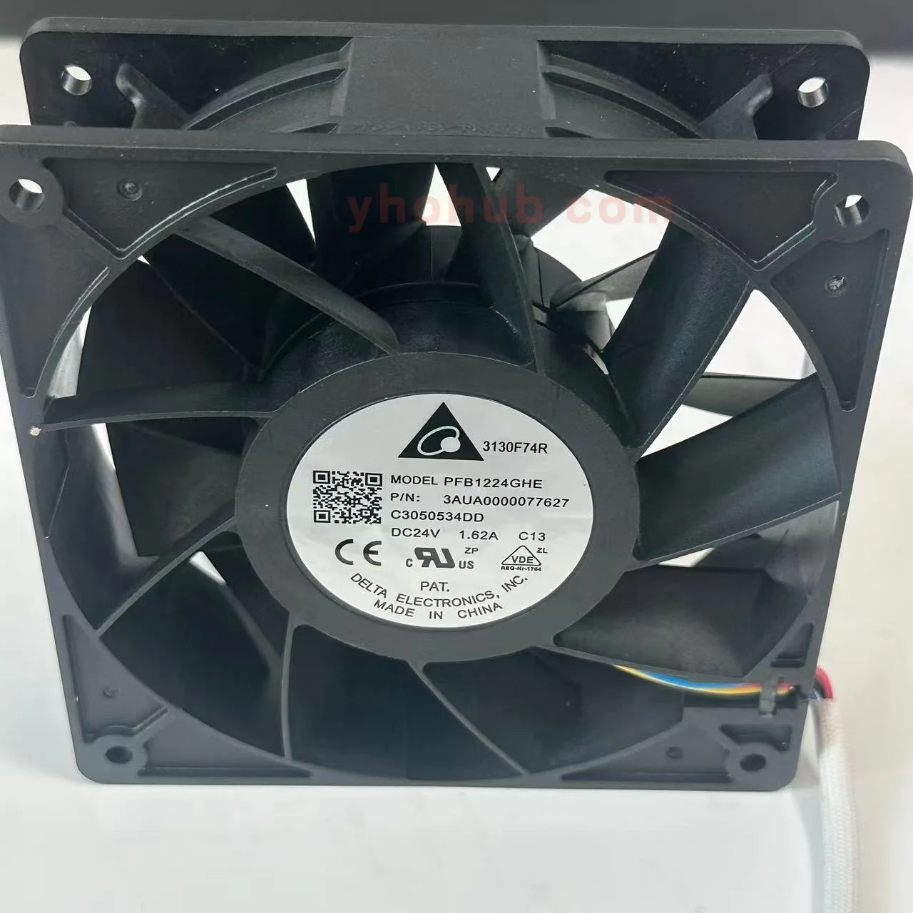 Delta Electronics PFB1224GHE C13 3AUA0000077627 B7210061DD DC 24V 1.62A 120x120x38mm 4-Wire Server Cooling  Fan