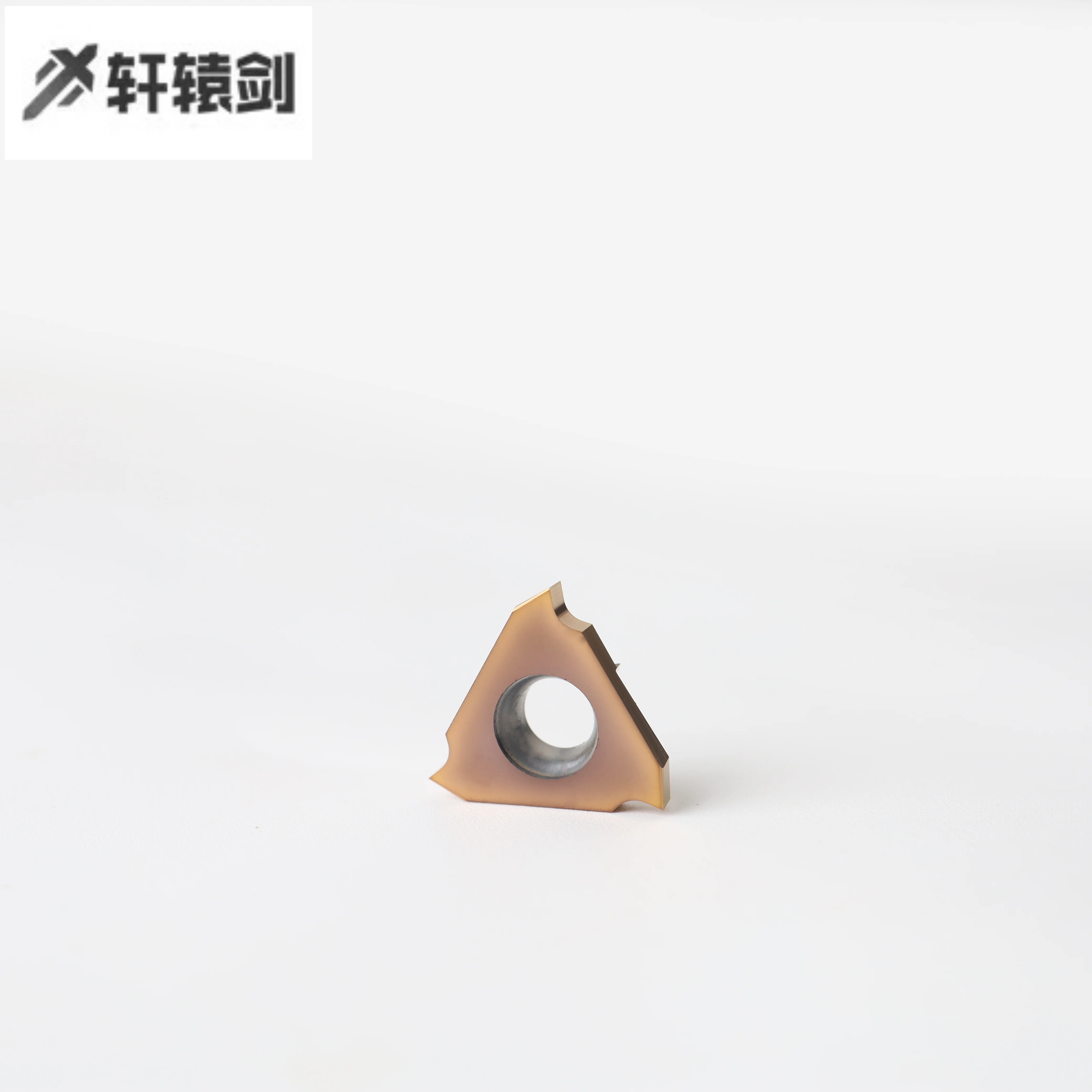 

Токарные инструменты Износостойкая глубокая пила с ЧПУ TGF32R100/150/200/250 Твердосплавная вставка для обработки канавок для нержавеющей стали