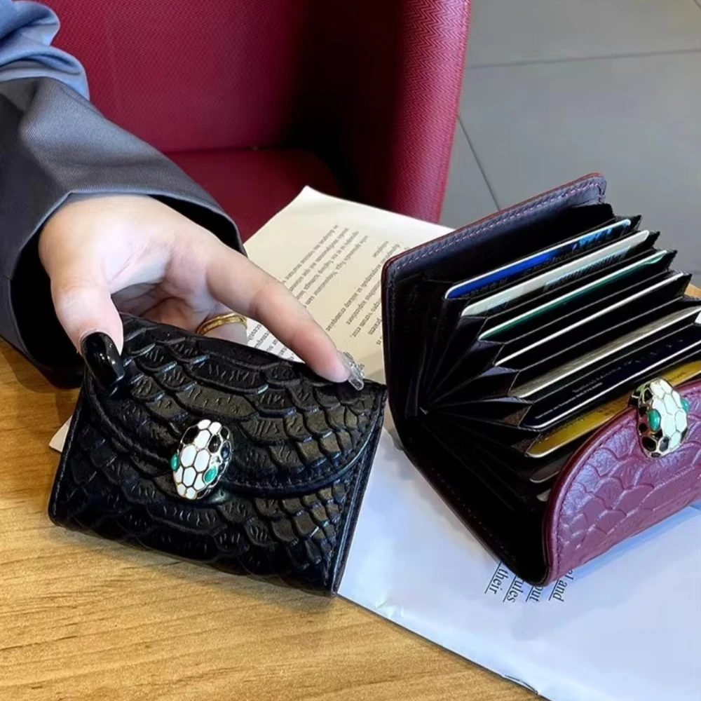 Women's Snake‑Embossed PU Card Holder, Ultra‑Slim Accordion Multi‑Slot Compact Small Purse for Daily Card Storage