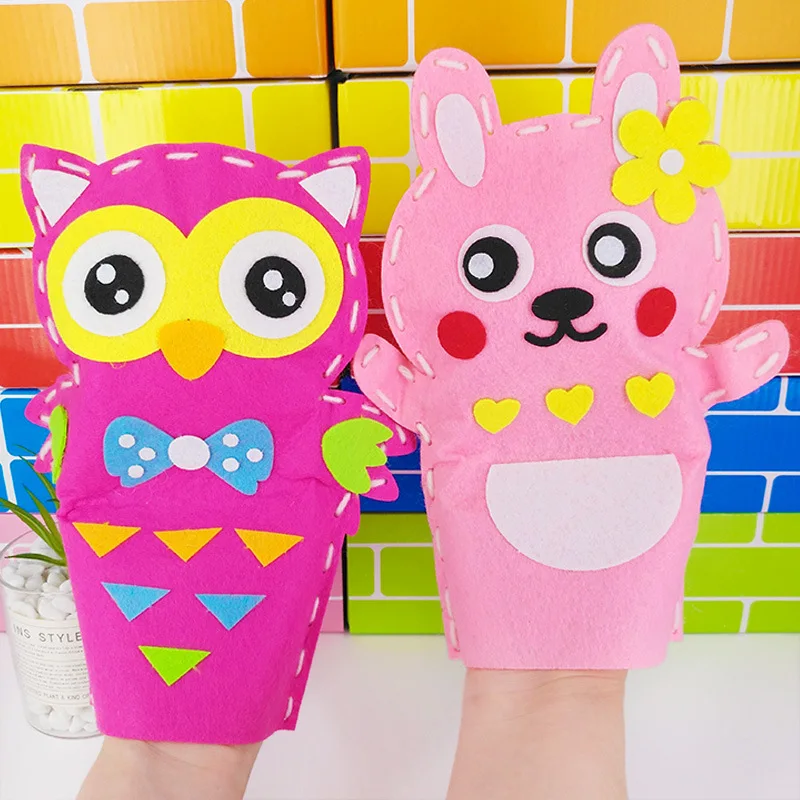 Children Cartoon DIY Hand Puppet Craft Toys Kindergarten Educational Non-Woven Handmade Paste Material Sewing Kit Kids Xmas Gift