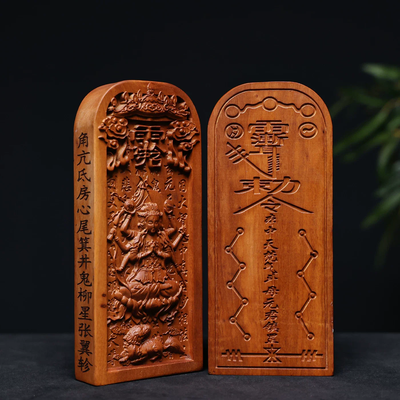 Hand Carved Thunder Struck Jujube Wood Doumu Yuanjun Token Taoist Mother of the Northern Stars Figurine Tabletop Decor Gift