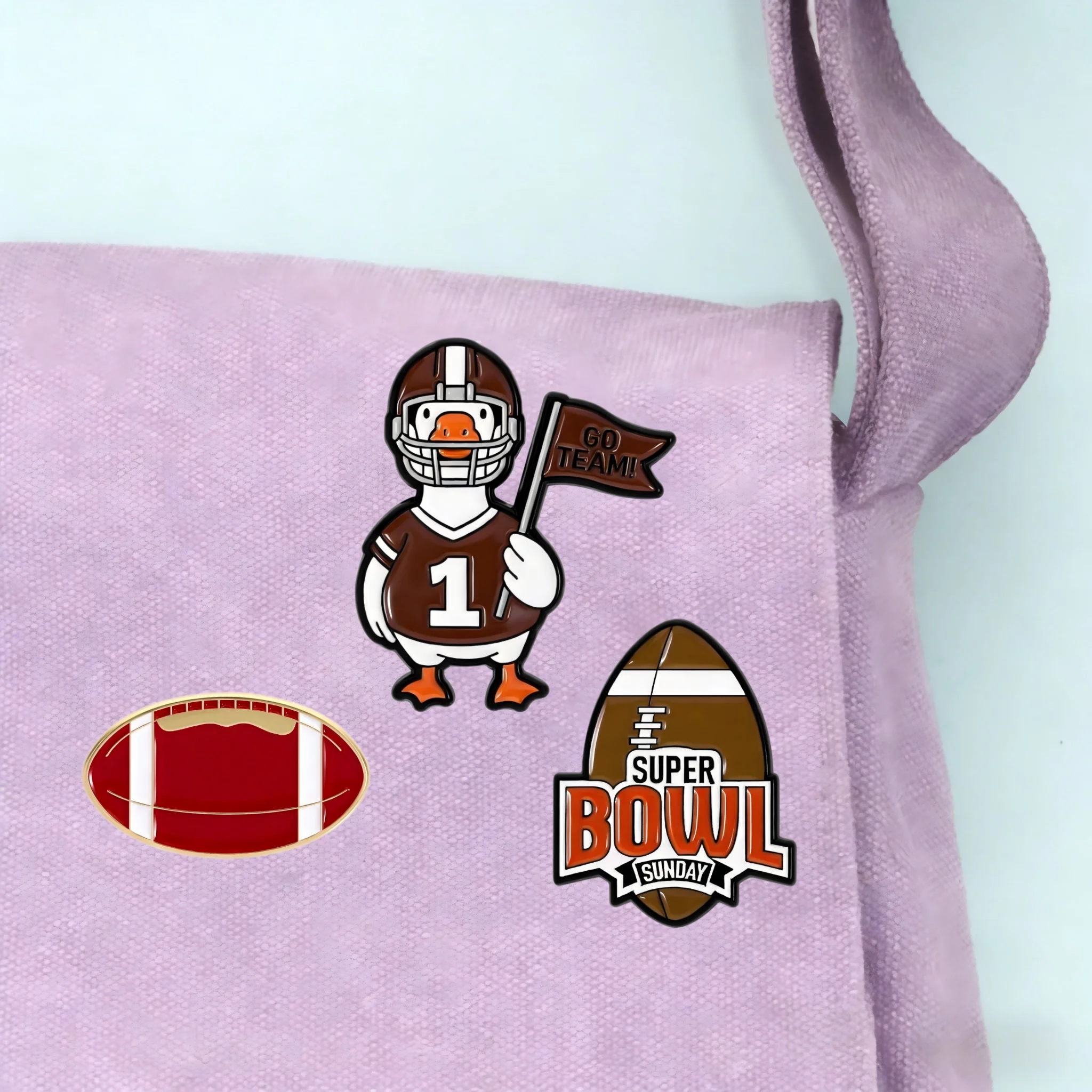 Pins de esmalte para el Día del Partido, diseño de pato de fútbol americano Super Bowl, broche de metal creativo, insignia para bolsos y chaquetas, joyería decorativa, regalo para amantes de la NFL y del deporte