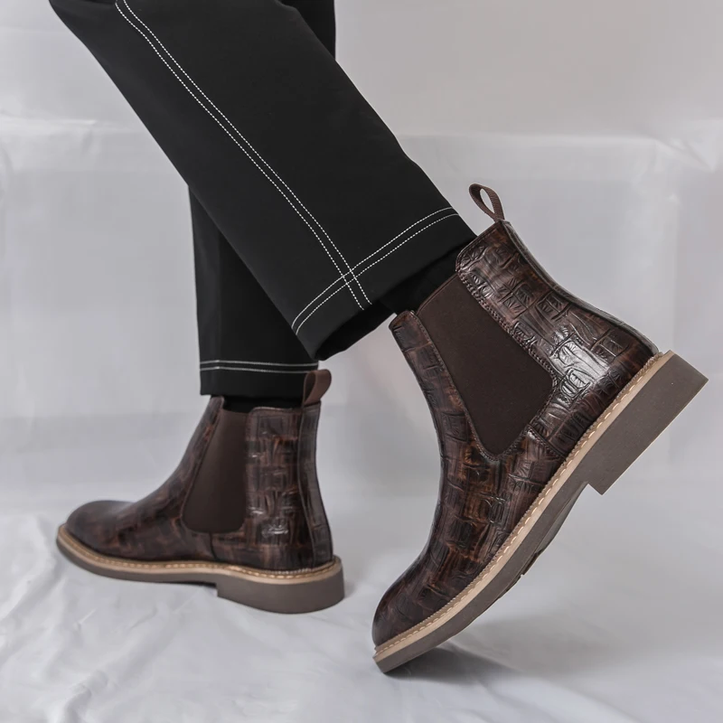 العلامة التجارية التنقل تنوعا الجلود عالية أعلى الأحذية أزياء ومريحة لينة الرجال تشيلسي الأحذية في الهواء الطلق عدم الانزلاق المشي الأحذية