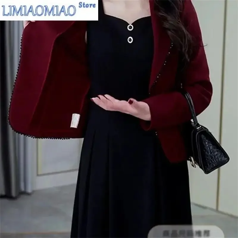 New Spring Autumn Female Casual Versatil  Nail bead Short Suit Coat Women's Korean Fashionable Temperament High End Slim Blazer
