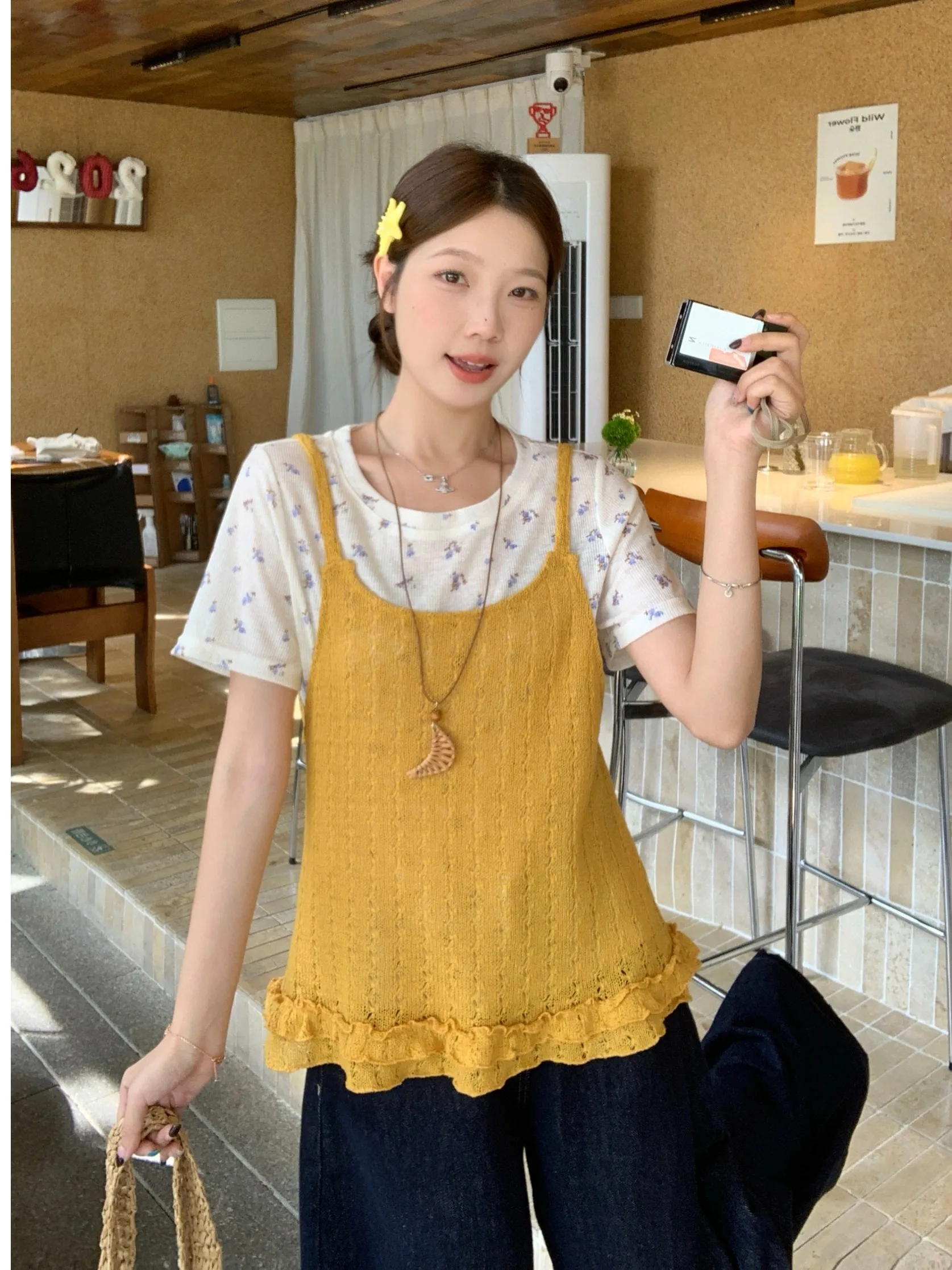 

plus Size Women's Summer Slimming T-Shirt Set with Lace Hollow out Strap Tops And Vest Layering Fashion Korean Style Commute